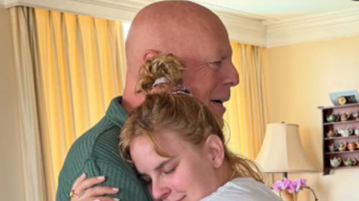 Hija de Bruce Willis comparte fotos de su padre con demencia y le llueven las críticas