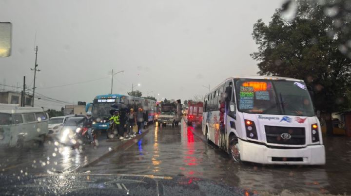 Lluvia afecta varios puntos de Ecatepec