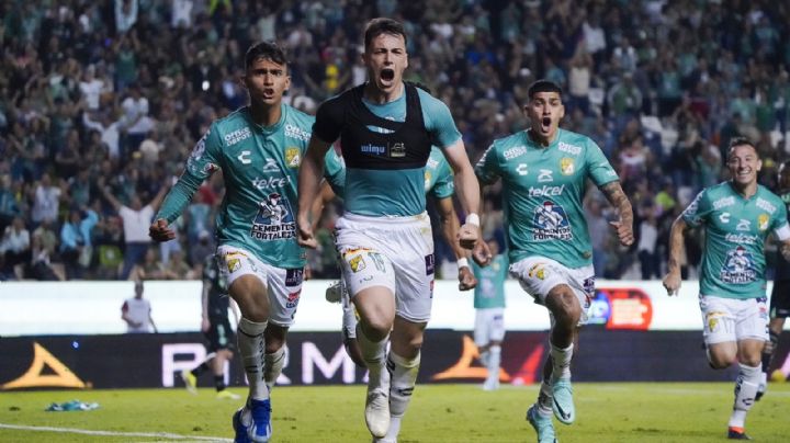 “¡Quédate en Oviedo!”, “¡Regresa a León!”, mensajes que mandan fans a Federico Viñas: “Vuelve al Ame”.