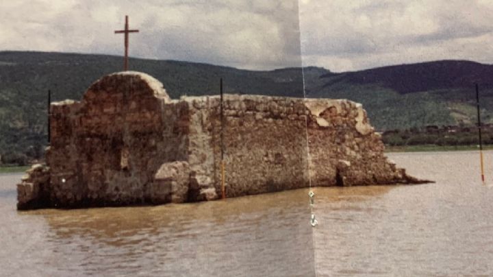 Ya casi queda escondida la hacienda de la presa de El Palote