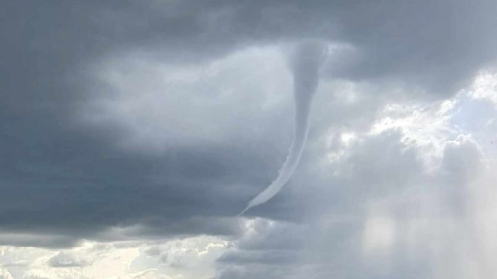 Se forma una extraña “culebra de agua” entre Silao y León