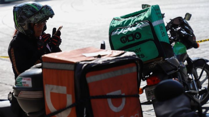 ¿Cuánto deben ganar los repartidores y choferes de Uber, Didi y Rappi para tener seguro social?