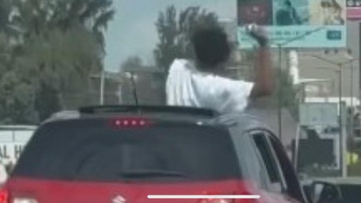 Avientan huevos a vehículos en bulevar Aeropuerto en León |VIDEO