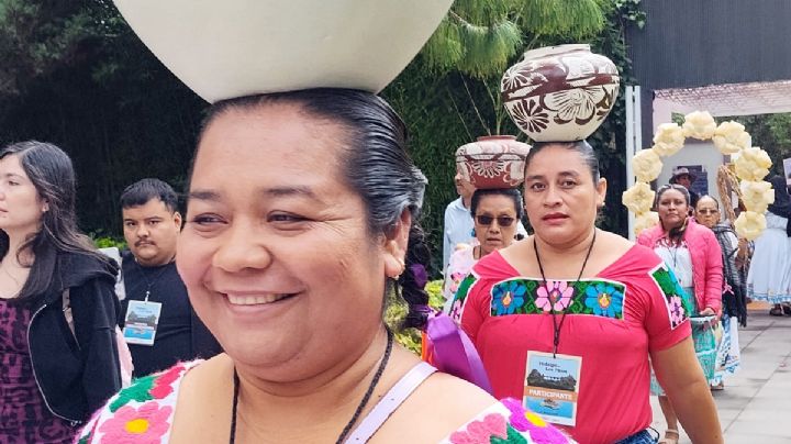 Carrera de ollas: el deporte indígena que ayuda a Fabiola a pagar la universidad de su hija