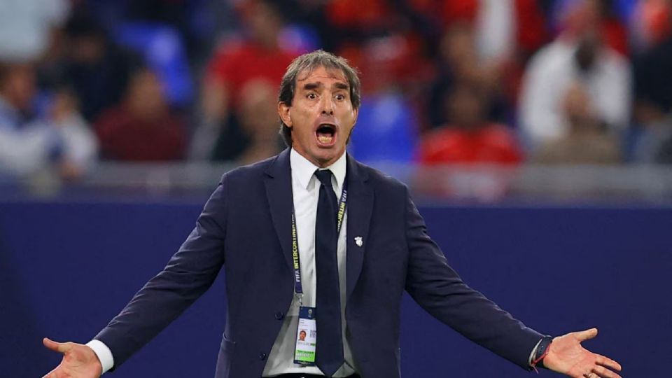 El técnico ahora dirige al Real Valladolid de España