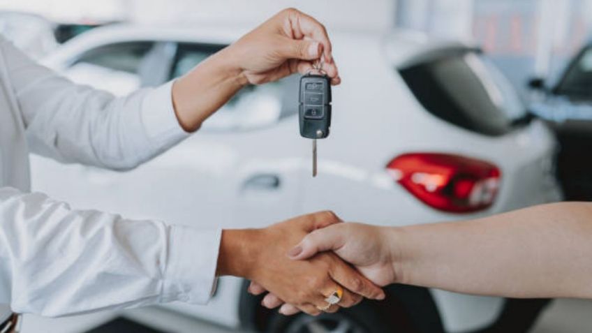 Ventas de autos cayeron 0.4% en mayo: Inegi