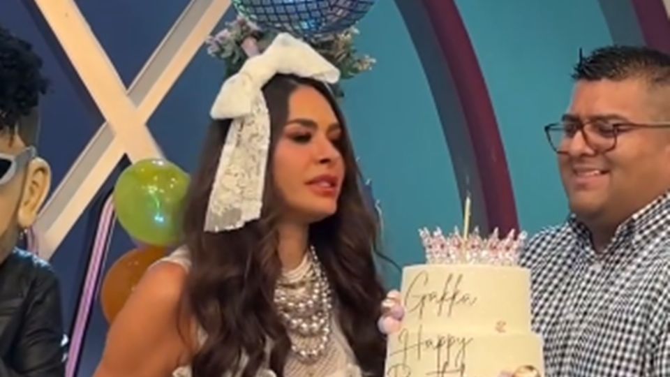 Celebrando su cumpleaños