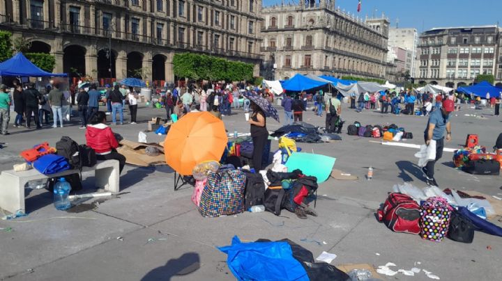 CNTE anuncia "receso" al levantar plantón en el Zócalo CDMX