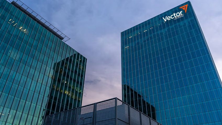 Firma estadounidense va por activos de VectorGlobal, filial de Vector