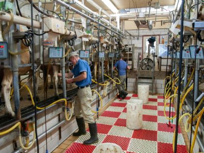México presentará argumentos a EU ante amago de arancel del 10% por trabajo forzoso