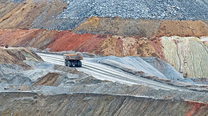 Producción minerometalúrgica cae en junio y liga dos meses a la baja