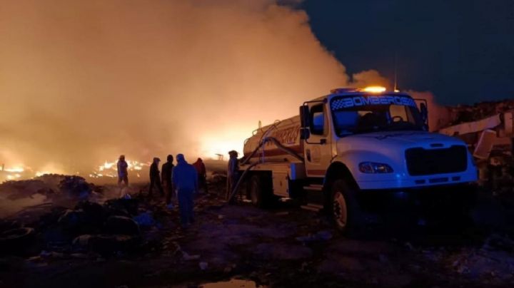Controlado el incendio en el  basurero de Nezahualcóyotl