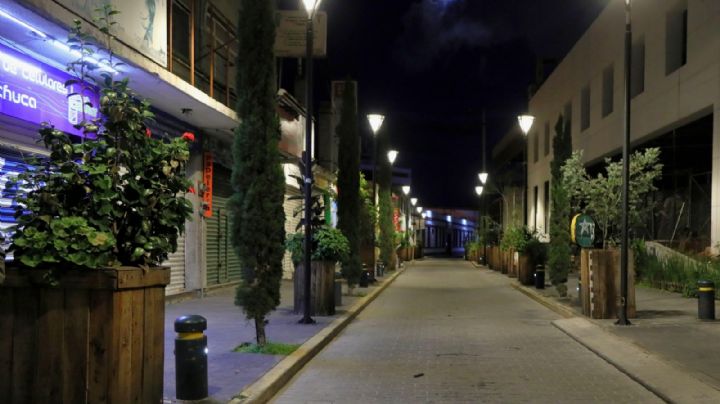 Así luce la calle de Guerrero en Pachuca con nuevas luminarias
