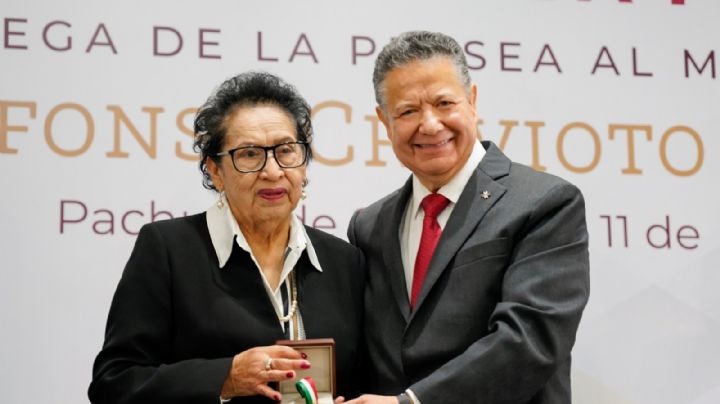 Llama gobernador a abogados a trabajar pro bono en Rutas de la Transformación