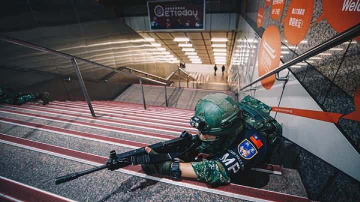 VIDEO: escala la crisis China-Taiwán y se traslada al Metro