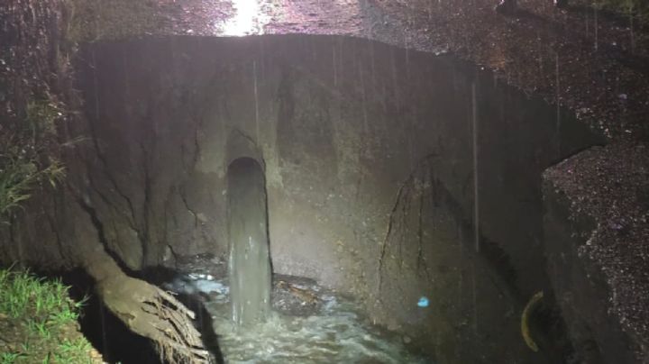 Se abre enorme socavón en Marfil Guanajuato