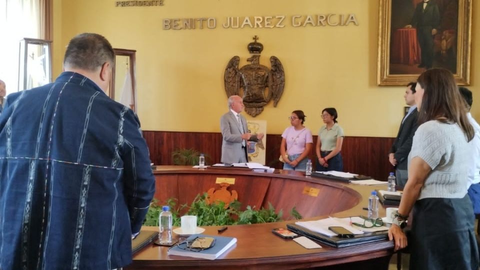Familiares de trabajadora del Ayuntamiento de Orizaba rechazan finiquito tras accidente laboral