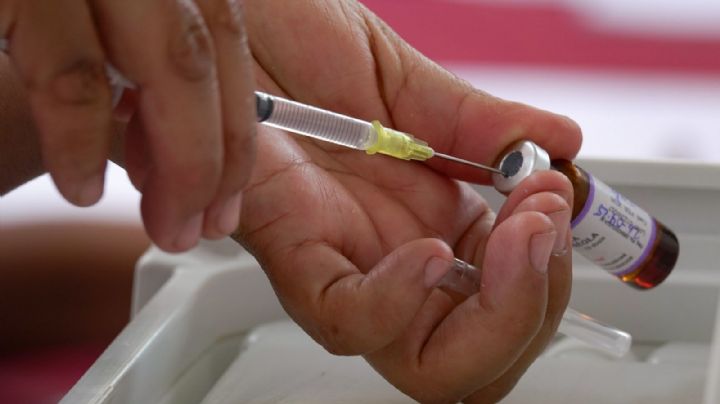 Niña con sarampión en León, Secretaría de Salud de Guanajuato vigila a 10 personas más