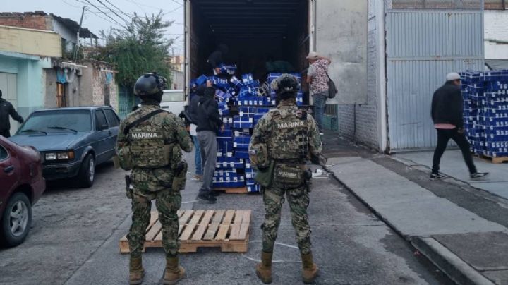 Golpe a la piratería: Decomisan miles de zapatos deportivos en San Francisco del Rincón