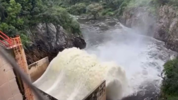 Abren compuertas de la Presa Allende y alertan a 10 municipios