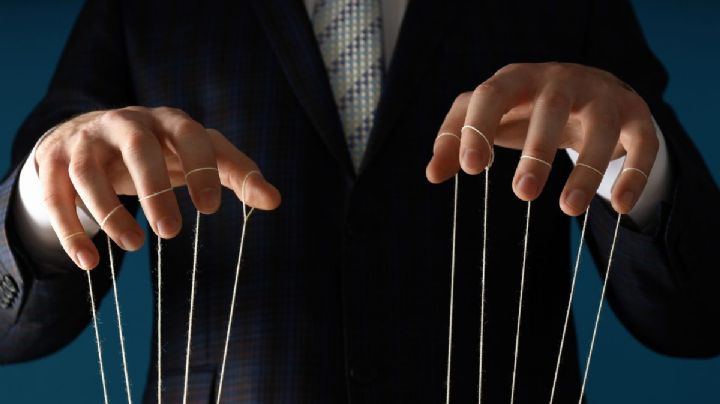 El autoritarismo ya no necesita disfraz