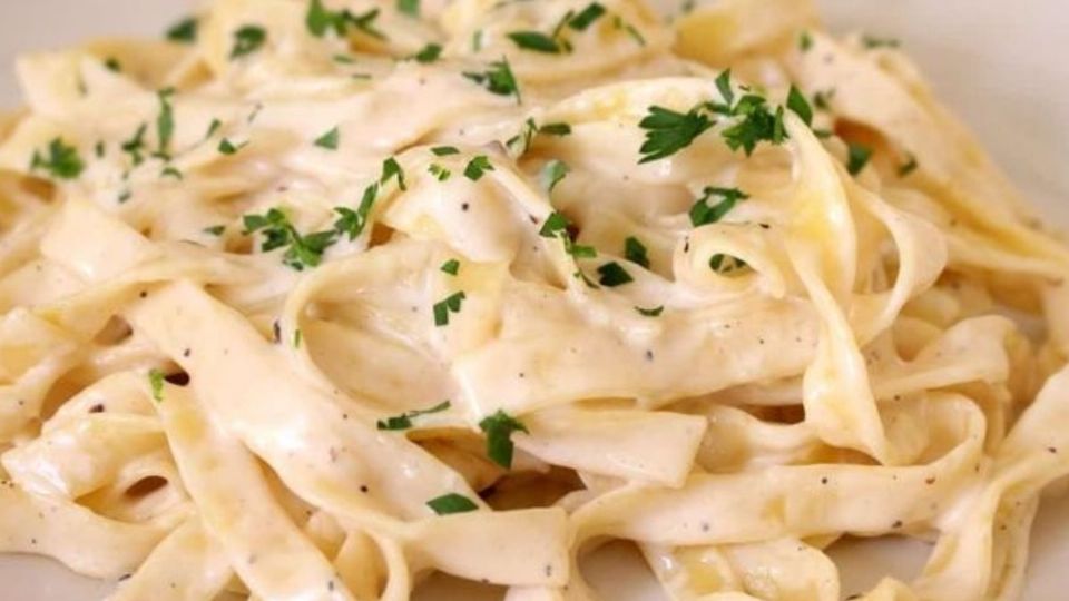 Pasta Alfredo casera