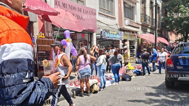Venta de alcohol y drogas cercan Palacio Nacional, según datos de Locatel