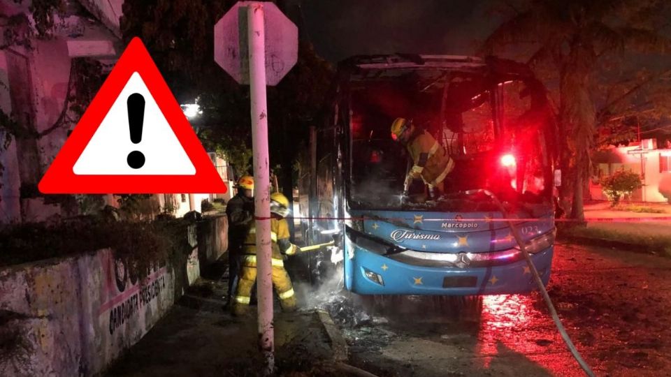 Se incendia autobús de turismo en Coatzacoalcos