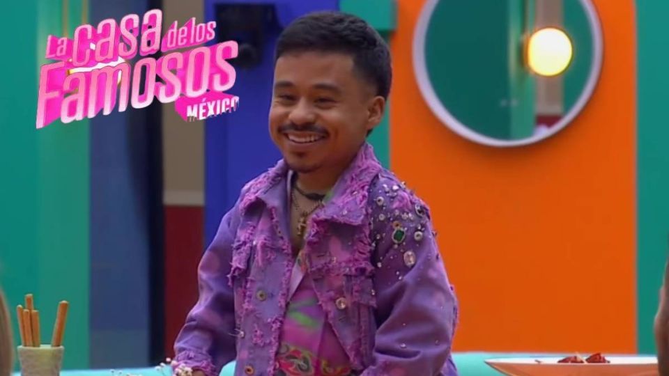 Le echa muchas porras a su novio para que gane 'LCDLFM'.