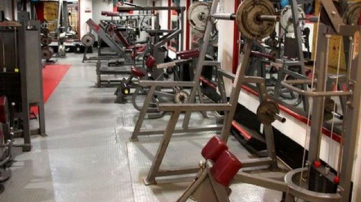 Muere mujer en Cuautitlán mientras realizaba ejercicio en un gimnasio de exalcaldesa, Carolina Pacheco