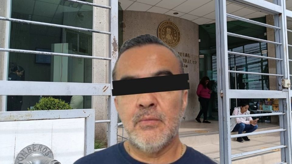 El exnotario es señalado de usurpar la profesión de licenciado en Derecho