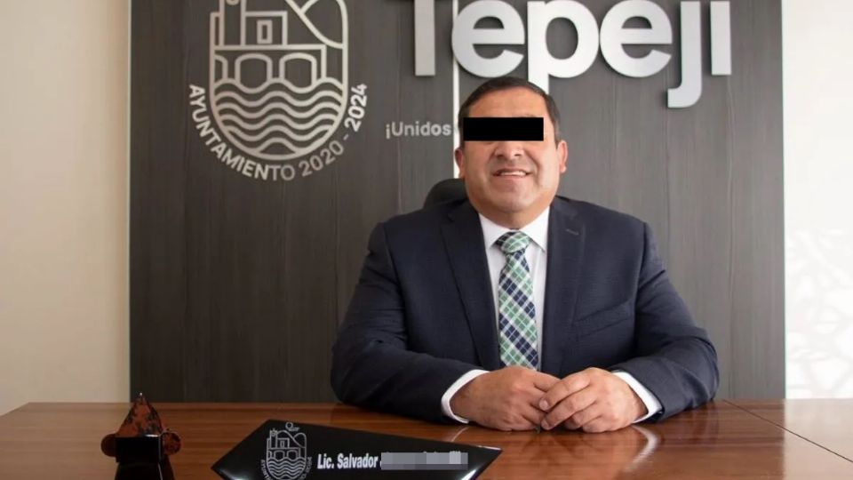 Salvador JC fue electo por el PRI, pero luego renunció a ese partido