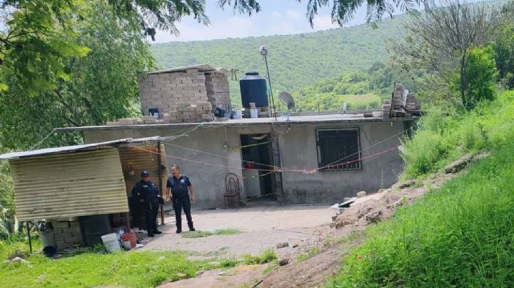 Encuentran muerta a mujer en Tepeji, entre sus brazos tenía una menor de 2 años