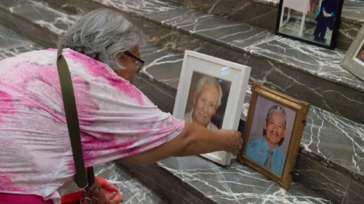 Juárez ora frente al horror del crematorio: familias dudan de las cenizas que guardan en casa