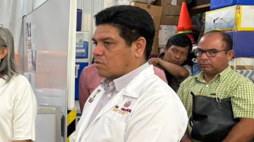 Renuncia Jefe de la Jurisdicción Sanitaria 8 tras protestas de trabajadores