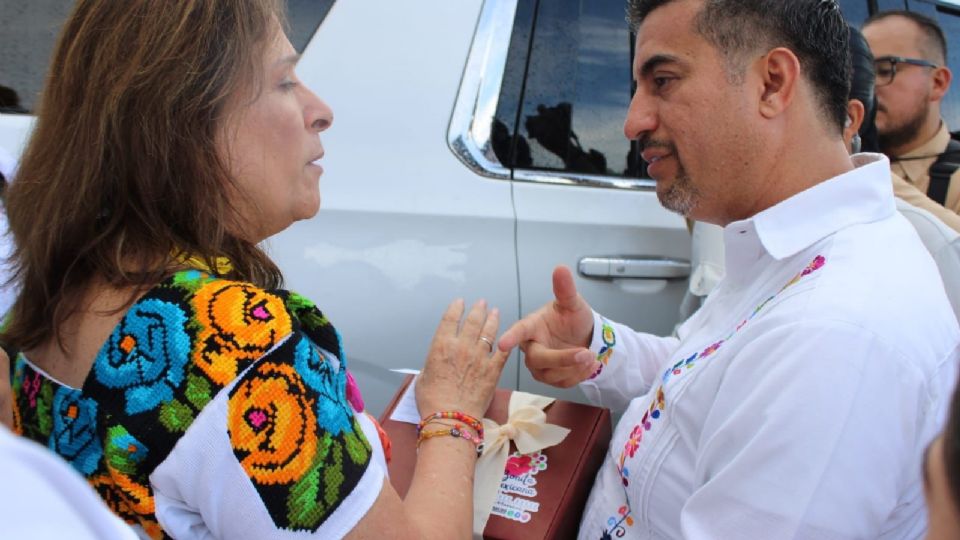 Alardeando que fue el gestor de la obra, el diputado hidalguense se trasladó hasta el municipio de Platón Sánchez