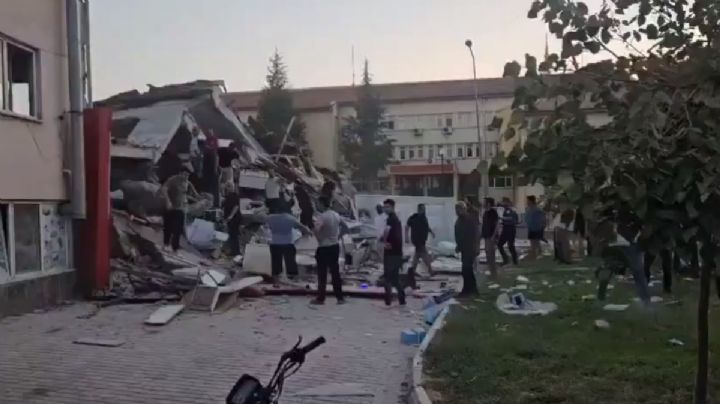 Fuerte sismo golpea a Turquía; se reportan 10 edificios derrumbados