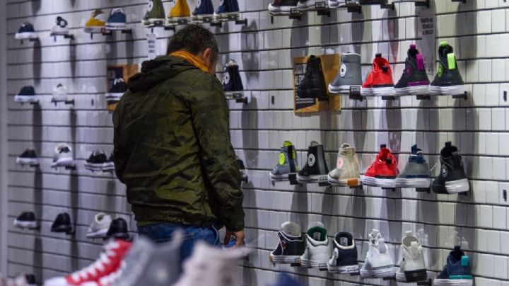 México le entra a imponer aranceles; cobrará 25% a la entrada temporal de zapatos extranjeros