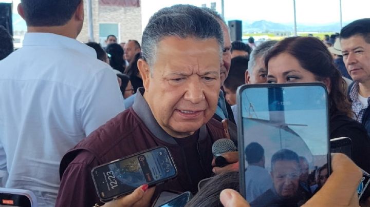 Menchaca ve con "buenos ojos" a Simey Olvera para la gubernatura, aunque pide enfoque en el trabajo