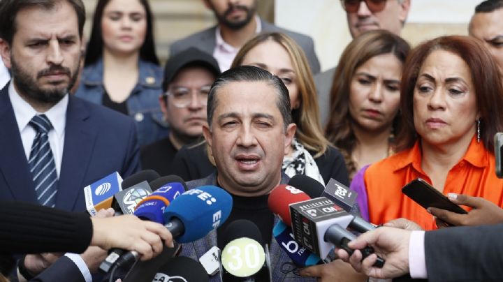 Nuevo atentado en Colombia, Julio César Triana sale ileso por blindaje de camioneta