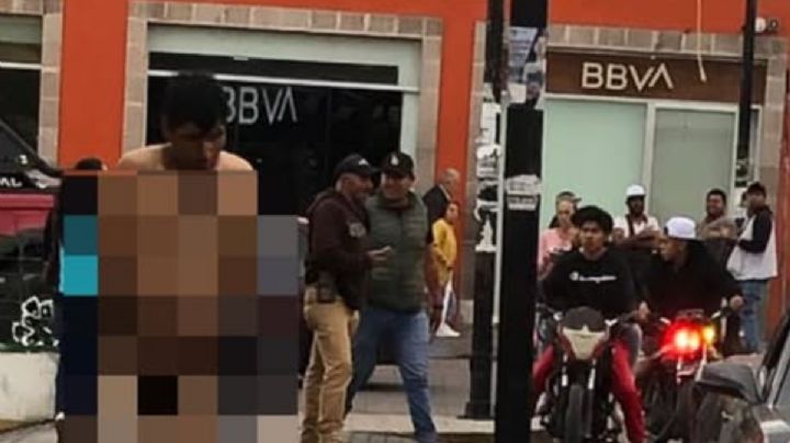 Desnudan y exhiben a presuntos ladrones en Actopan