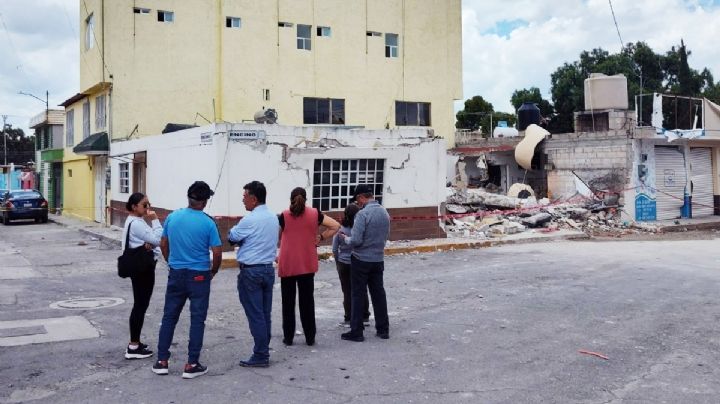 Marco perdió su casa en la explosión de El Tezontle, pero agradece que su familia está bien