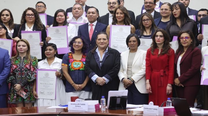 INE entrega constancias a candidatos que no cumplieron promedio de 9