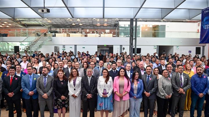 Tere Jiménez impulsa ciencia e innovación: inaugura foro multilateral y entrega el premio estatal de tecnología 2025
