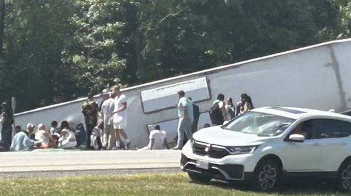 Accidente de autobús turístico suma 5 muertos y 21 heridos en Nueva York