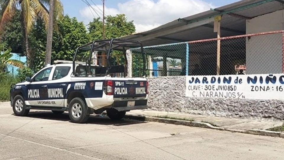 Desde microondas hasta material didáctico; denuncian robo de equipo en jardín de niños de Las Choapas