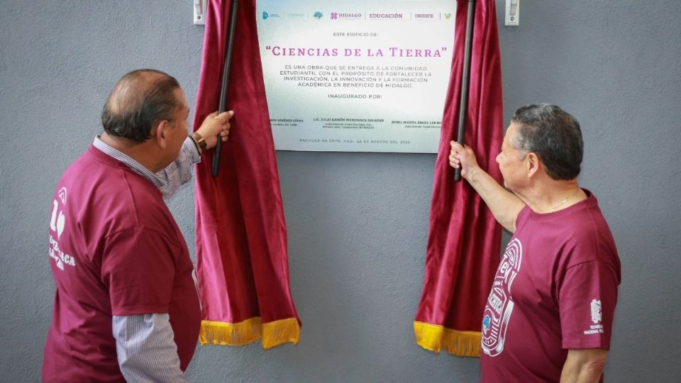 El gobernador presidió la ceremonia de inicio del ciclo escolar del Instituto Tecnológico de Pachuca