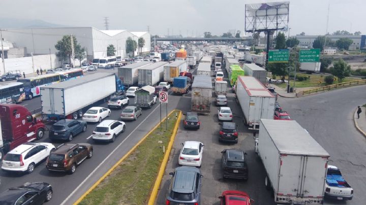 Transportistas amenazan con colapsar el Valle de México por tarifas