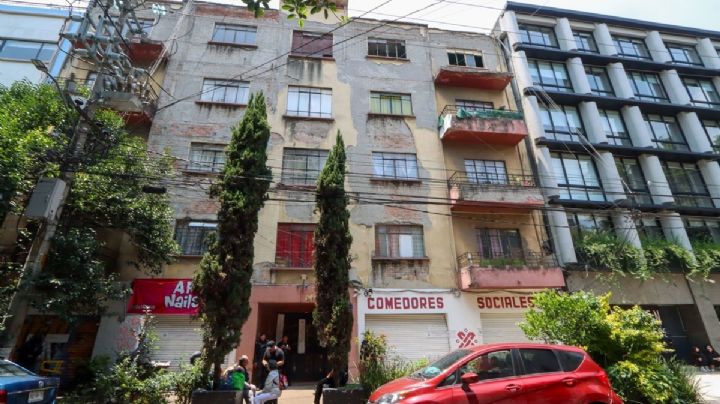 Desalojo en edificio de la colonia Roma fue autorizado por un juez, dice Fiscalía de CDMX