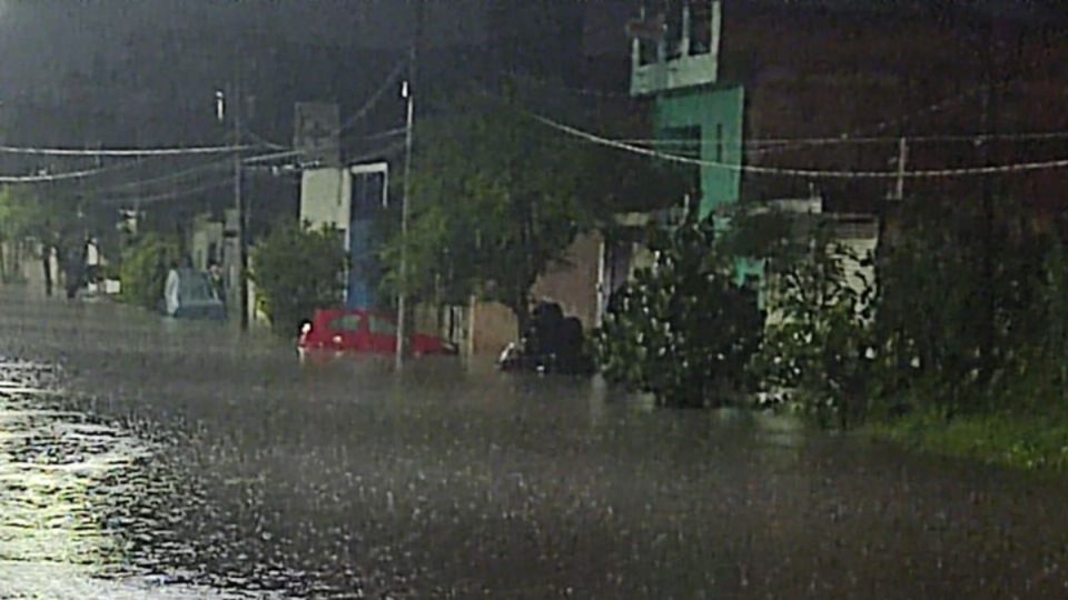 Fuerte tormenta ayer en Uriangato.